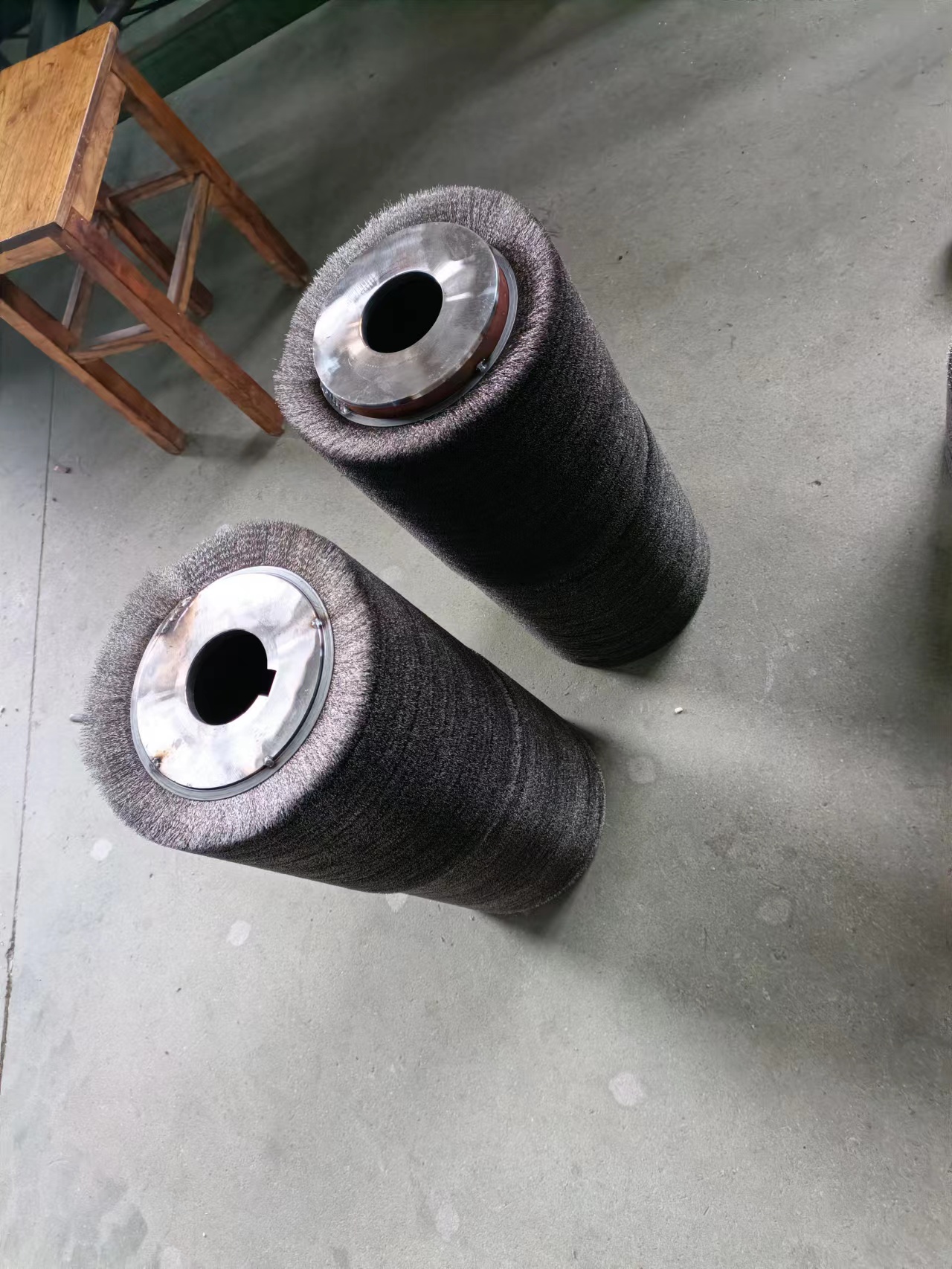 干刷机钢丝刷辊