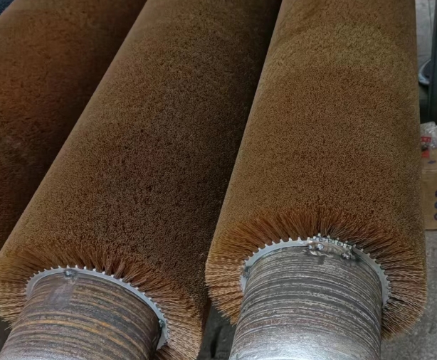 前道刷洗箱毛刷辊